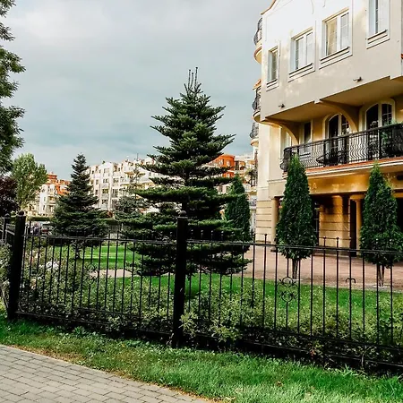 Апартаменты Apartament Glam